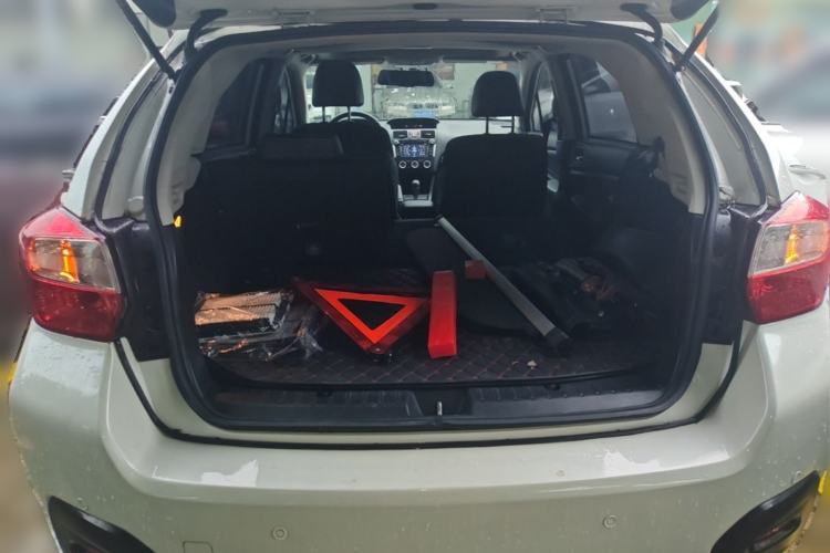 Used Subaru XV 2012 2.0i Comfort Edition Trunk