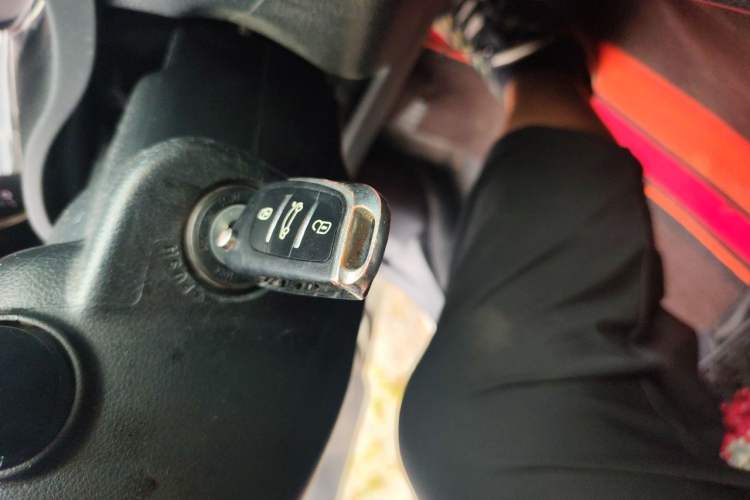Used Subaru XV 2012 2.0i Elite Edition Vehicle Key