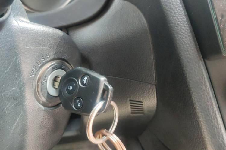 Used Subaru XV 2012 2.0i Comfort Edition Vehicle Key