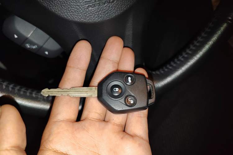Used Subaru XV 2012 2.0i Luxury Edition Vehicle Key