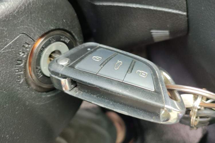 Used Subaru XV 2012 2.0i Luxury Edition Vehicle Key