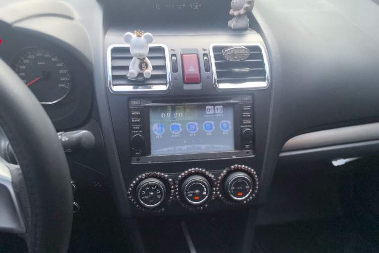 Used Subaru XV 2012 2.0i Comfort Edition Audio And AC Panel