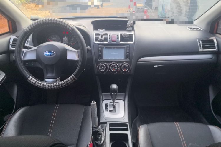 Used Subaru XV 2012 2.0i Comfort Edition Center Console