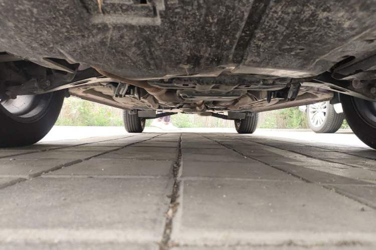 Used Subaru XV 2012 2.0i Elite Edition Chassis Front