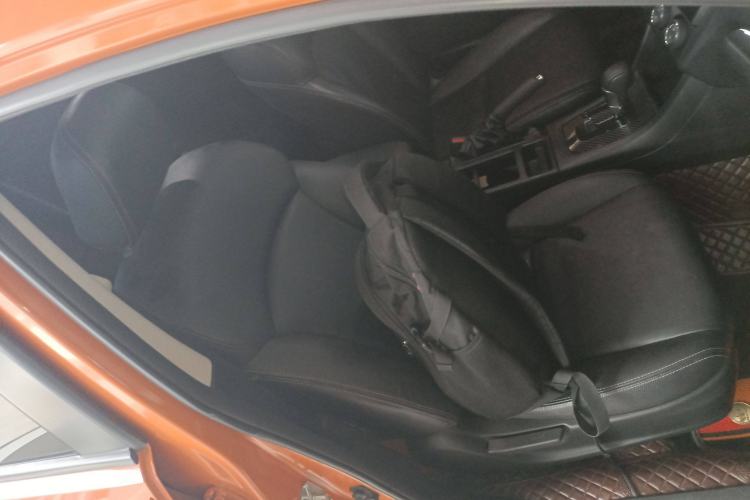 Used Subaru XV 2012 2.0i Luxury Edition Right Front Seat