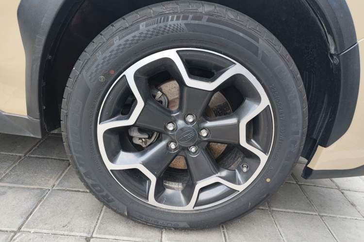 Used Subaru XV 2012 2.0i Elite Edition Right Front Wheel Hub