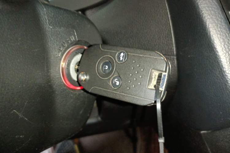 Used Subaru XV 2012 2.0i Luxury Edition Vehicle Key