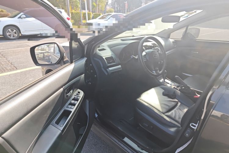 Used Subaru XV 2014 2.0i Elite Edition Driver Seat