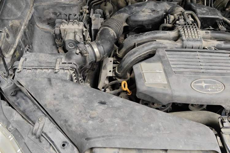 Used Subaru XV 2014 2.0i Elite Navigation Edition Engine Bay Right