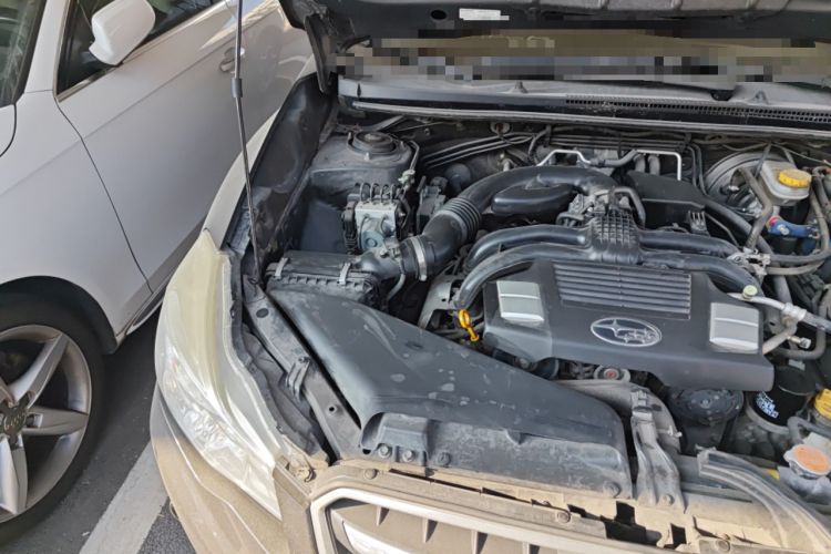 Used Subaru XV 2014 2.0i Elite Edition Engine Bay Right