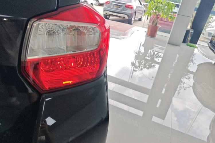 Used Subaru XV 2014 2.0i Comfort Edition Exterior 1