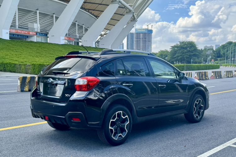 Used Subaru XV 2014 2.0i Comfort Edition Exterior 4