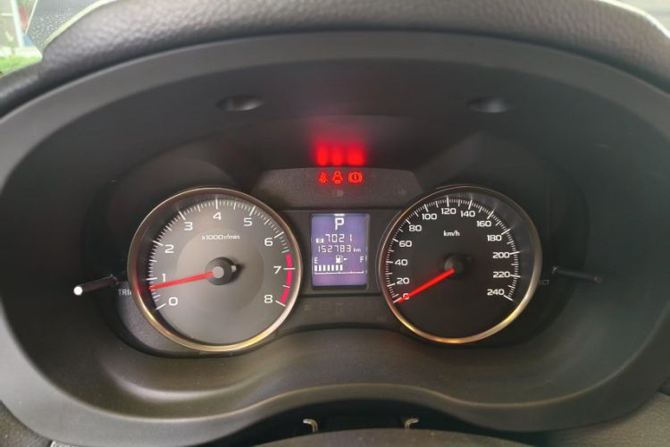 Used Subaru XV 2014 2.0i Comfort Edition Odometer Close Up