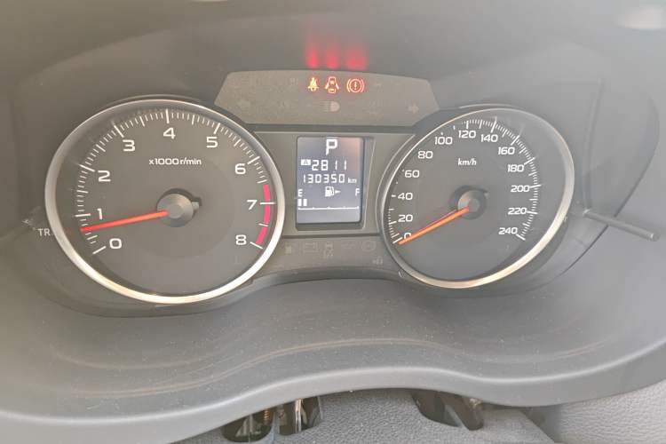 Used Subaru XV 2014 2.0i Elite Edition Odometer Close Up