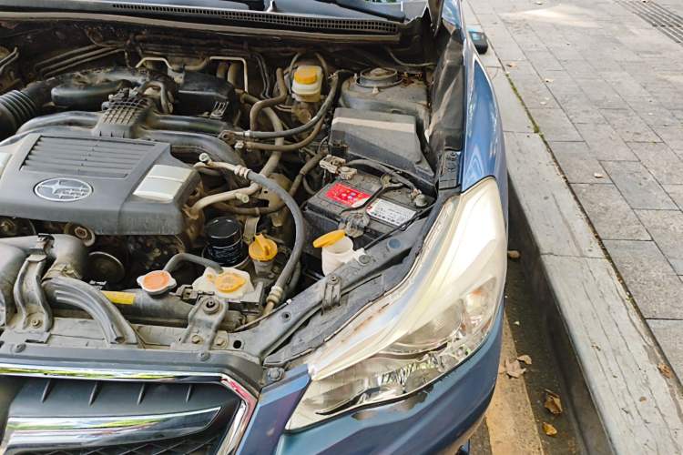 Used Subaru XV 2014 2.0i Elite Navigation Edition Engine Bay Left
