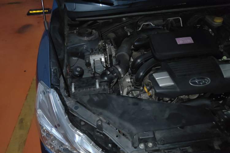 Used Subaru XV 2014 2.0i Comfort Edition Engine Bay Right