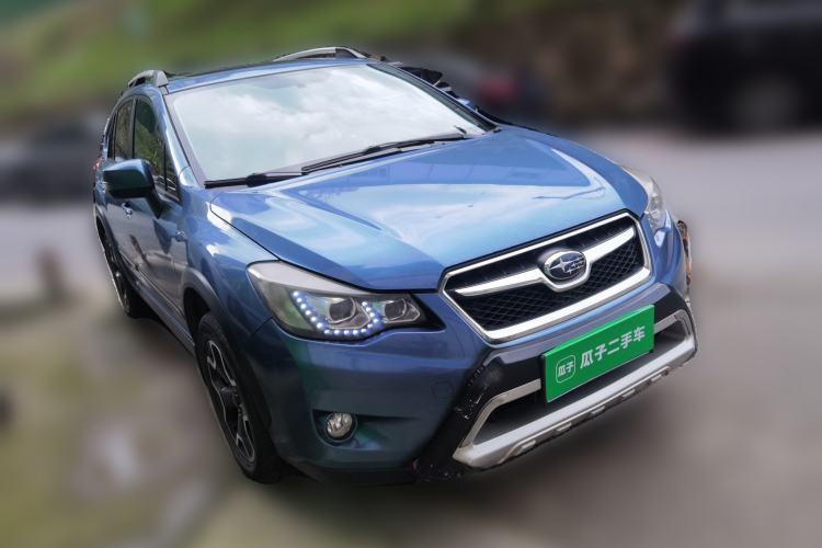Used Subaru XV 2014 2.0i Elite Edition Front Right 45 Deg