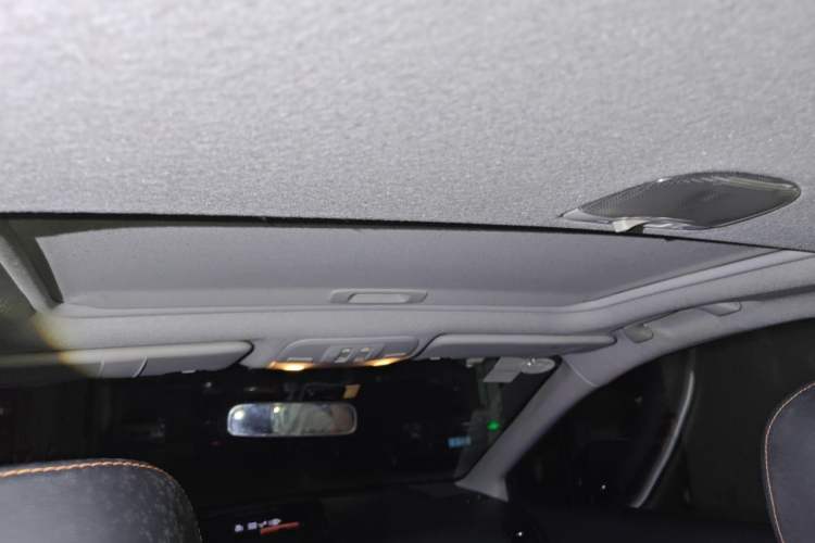 Used Subaru XV 2014 2.0i Comfort Edition Headliner