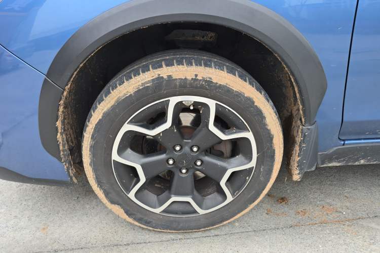 Used Subaru XV 2014 2.0i Comfort Edition Left Front Wheel Hub