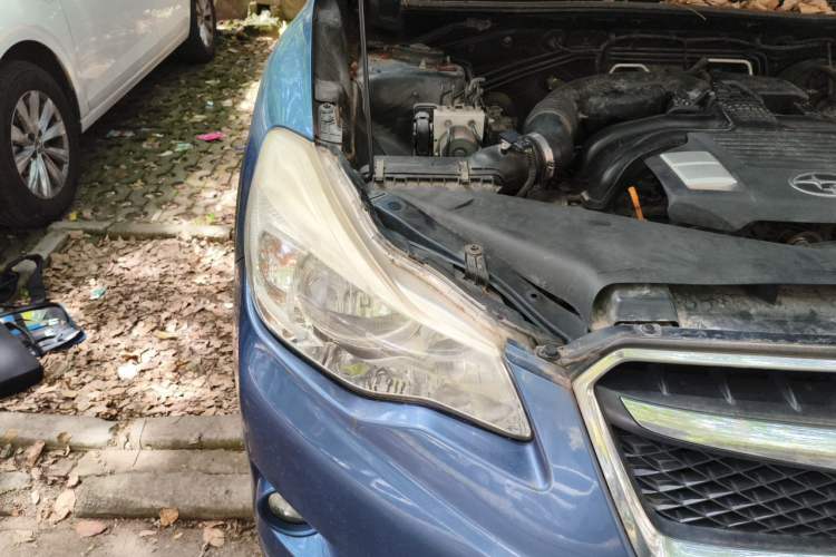 Used Subaru XV 2014 2.0i Comfort Edition Right Front Headlight