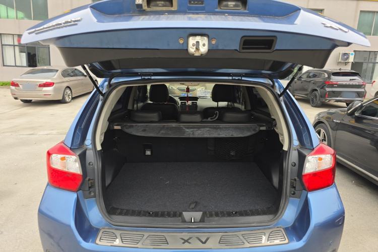Used Subaru XV 2014 2.0i Comfort Edition Trunk
