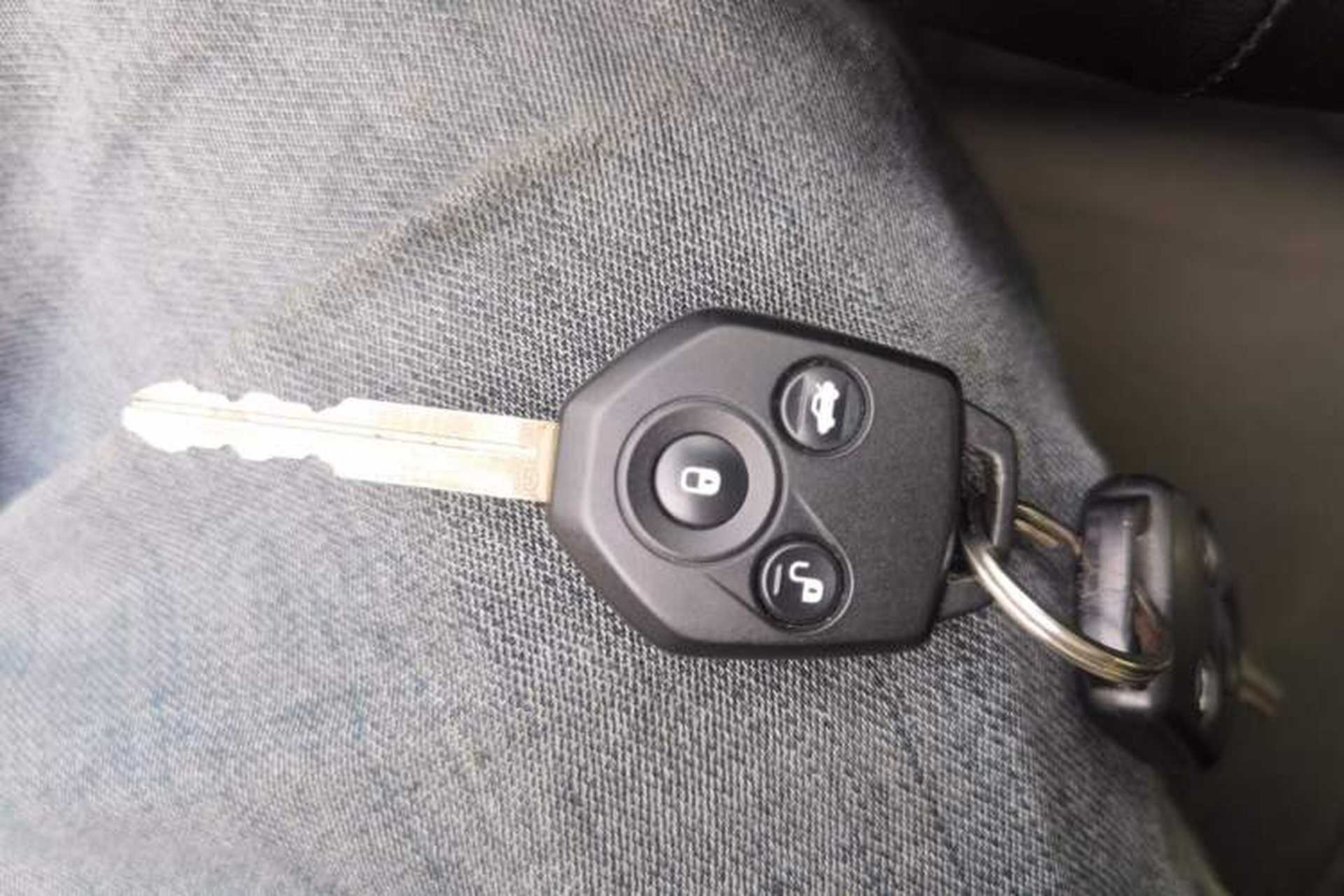 Used Subaru XV 2014 2.0i Elite Edition Vehicle Key