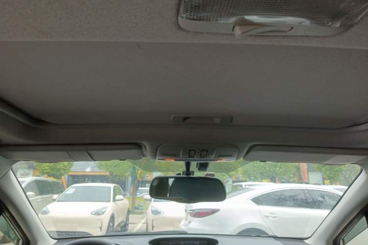 Used Subaru XV 2014 2.0i Luxury Edition Headliner