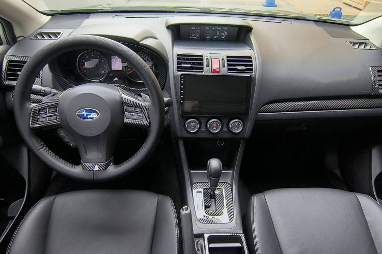 Used Subaru XV 2014 2.0i Luxury Edition Interior 2