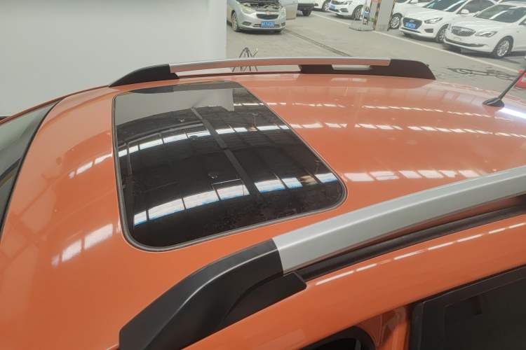 Used Subaru XV 2014 2.0i Comfort Edition Roof