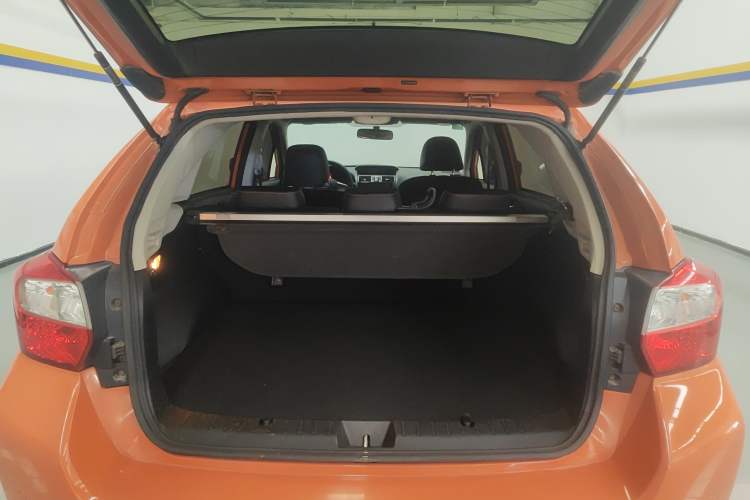 Used Subaru XV 2014 2.0i Comfort Edition Trunk