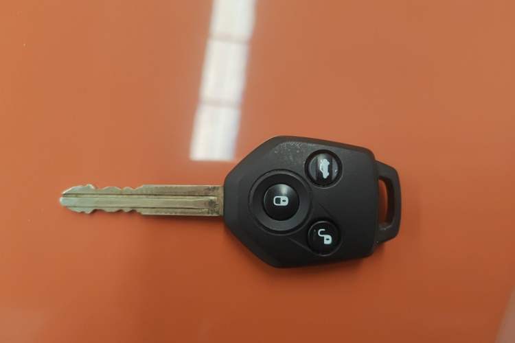 Used Subaru XV 2014 2.0i Comfort Edition Vehicle Key