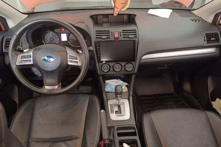 Used Subaru XV 2014 2.0i Elite Edition Center Console
