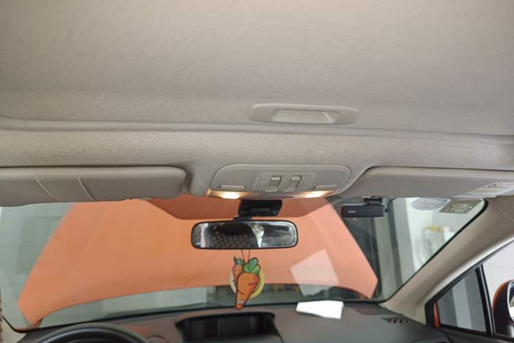 Used Subaru XV 2014 2.0i Elite Edition Headliner