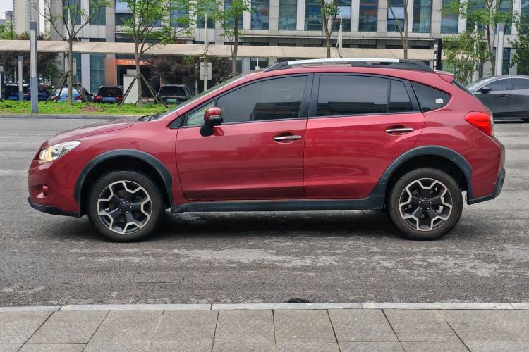 Used Subaru XV 2014 2.0i Comfort Edition Exterior 8