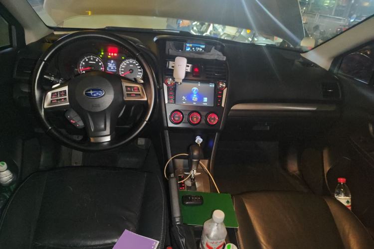 Used Subaru XV 2014 2.0i Luxury Navigation Edition Center Console