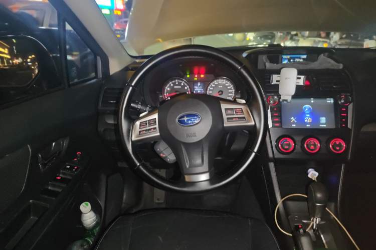 Used Subaru XV 2014 2.0i Luxury Navigation Edition Steering Wheel