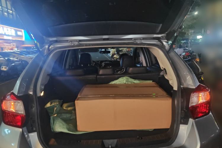 Used Subaru XV 2014 2.0i Luxury Navigation Edition Trunk