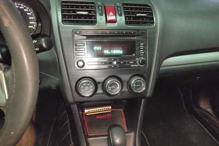 Used Subaru XV 2014 2.0i Comfort Edition Audio And AC Panel
