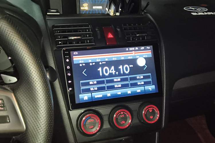 Used Subaru XV 2014 2.0i Luxury Edition Audio And AC Panel