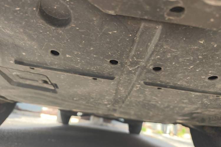Used Subaru XV 2014 2.0i Comfort Edition Chassis Front