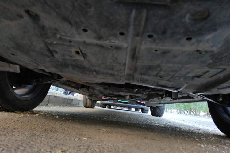 Used Subaru XV 2014 2.0i Elite Edition Chassis Front