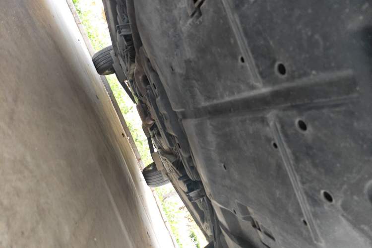 Used Subaru XV 2014 2.0i Comfort Edition Chassis Front