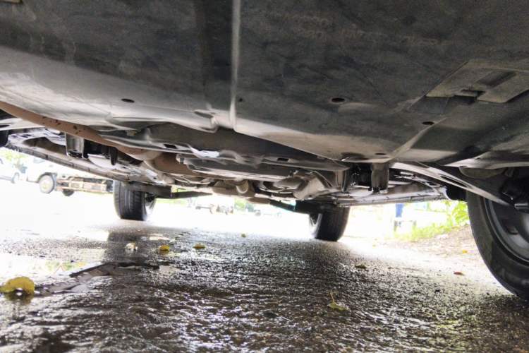 Used Subaru XV 2014 2.0i Elite Edition Chassis Front