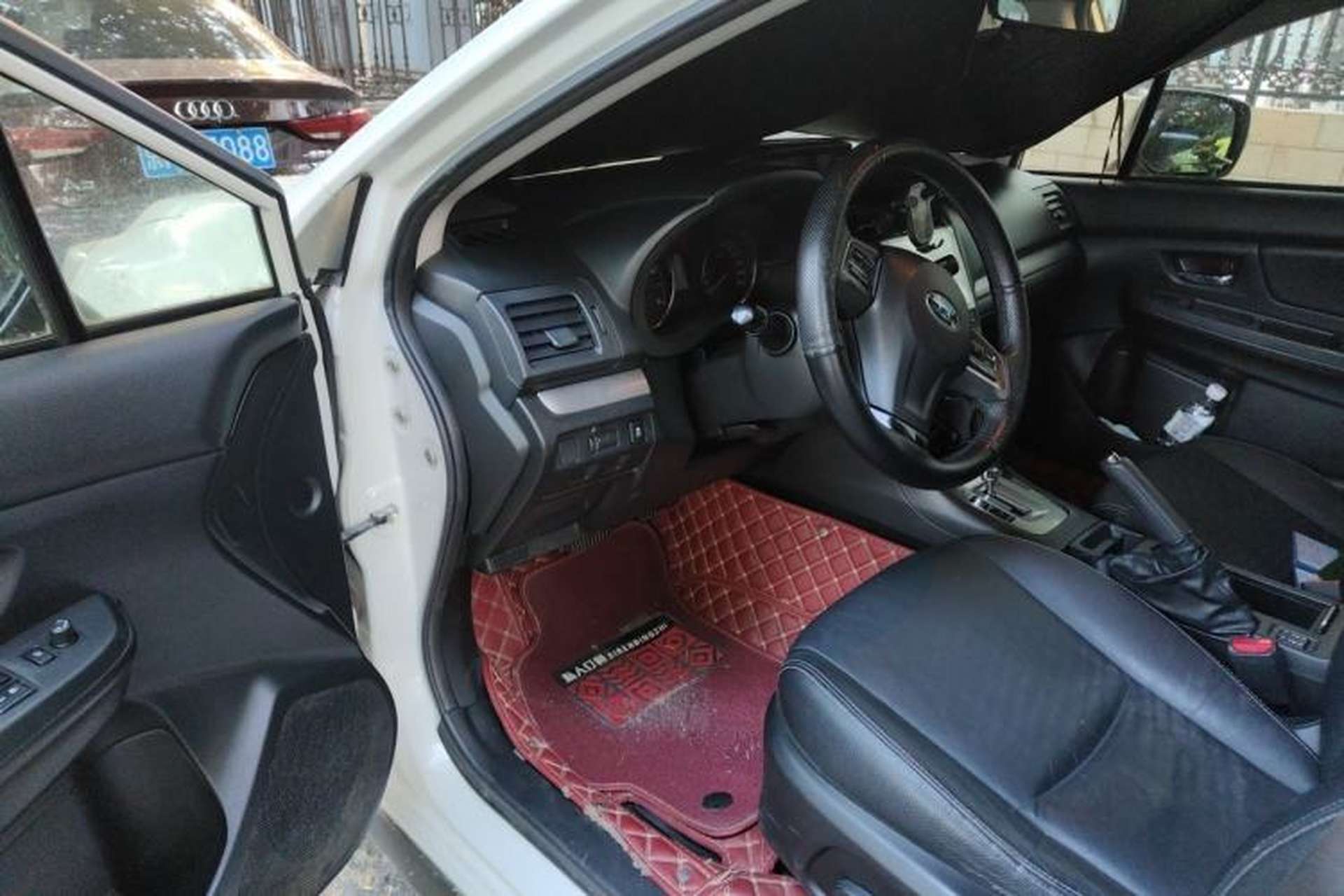 Used Subaru XV 2014 2.0i Elite Edition Driver Seat