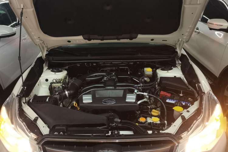 Used Subaru XV 2014 2.0i Comfort Edition Engine Bay