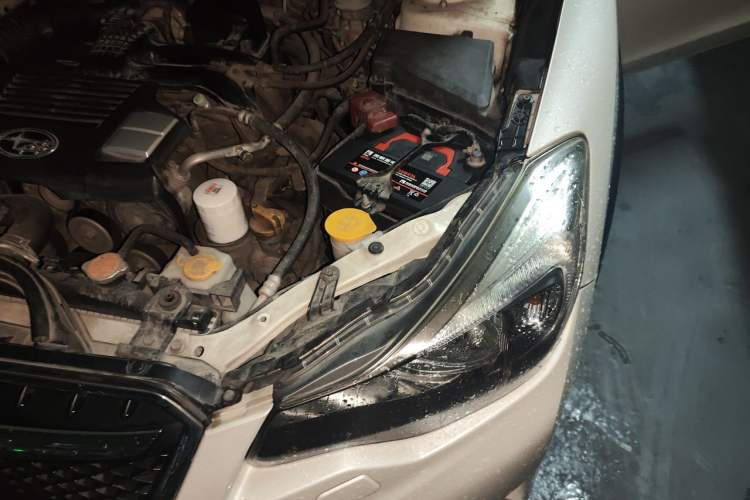Used Subaru XV 2014 2.0i Luxury Edition Engine Bay Left