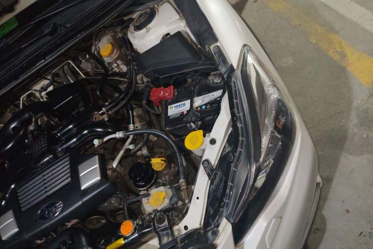 Used Subaru XV 2014 2.0i Luxury Navigation Edition Engine Bay Left