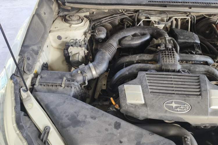 Used Subaru XV 2014 2.0i Comfort Edition Engine Bay Right