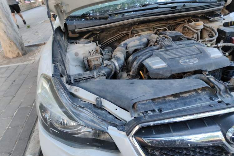 Used Subaru XV 2014 2.0i Elite Edition Engine Bay Right