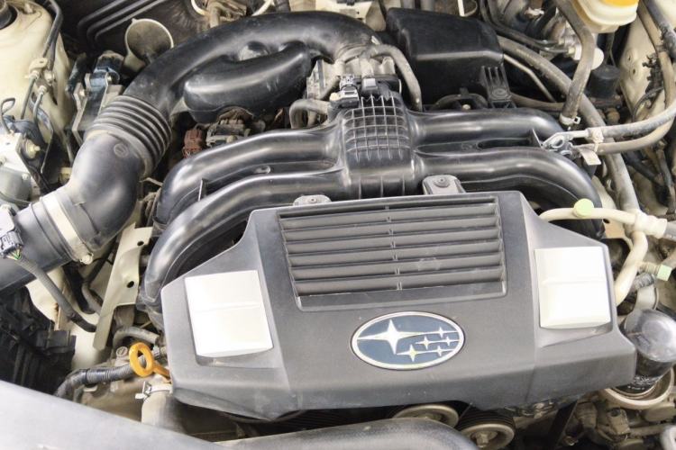 Used Subaru XV 2014 2.0i Elite Edition Engine Bay